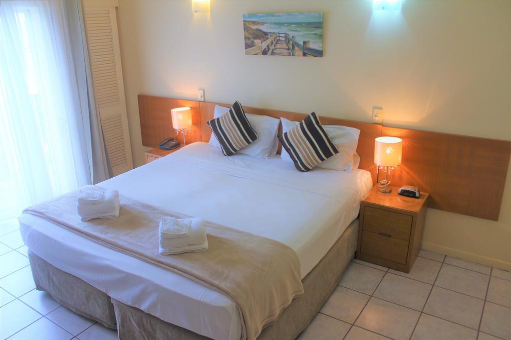 Crystal Garden Resort & Restaurant Cairns Exteriör bild