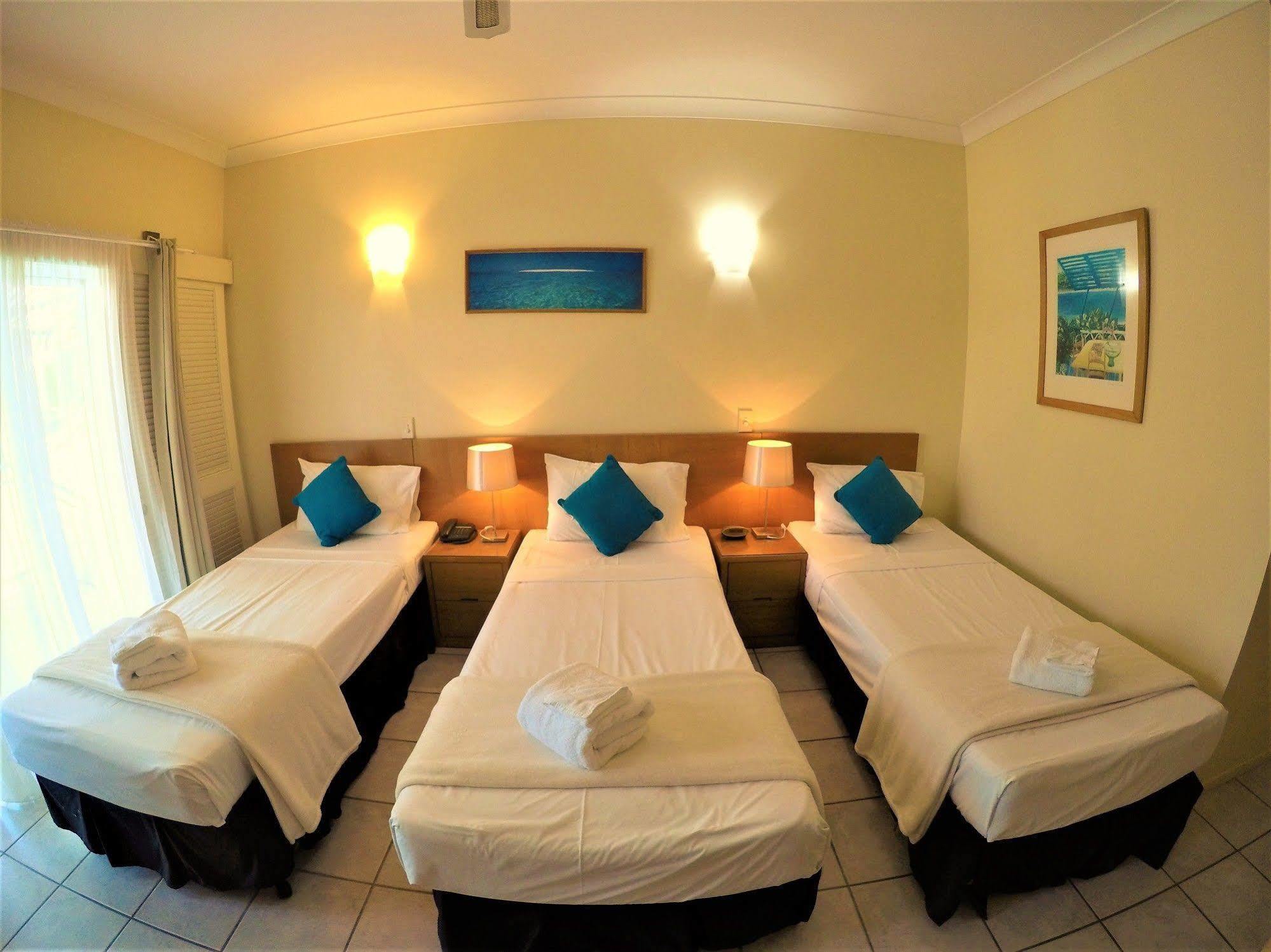 Crystal Garden Resort & Restaurant Cairns Exteriör bild